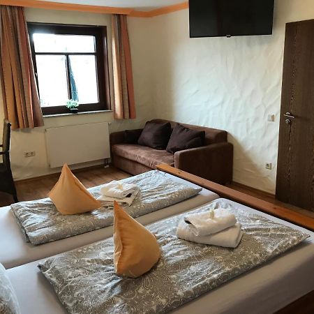 Landhotel Lindenhof Grevenbroich Εξωτερικό φωτογραφία