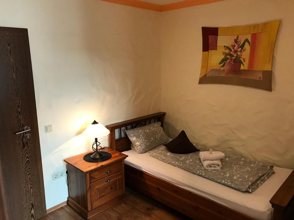 Landhotel Lindenhof Grevenbroich Εξωτερικό φωτογραφία